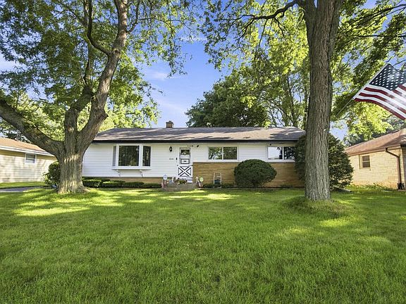 5th image of 5805 W Fountain AVENUE