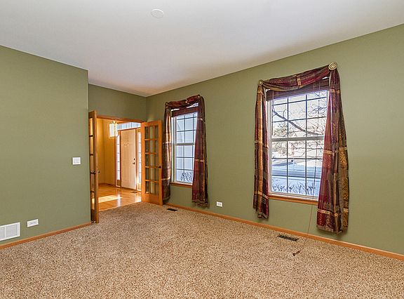 3rd image of 1431 Fairhills Dr