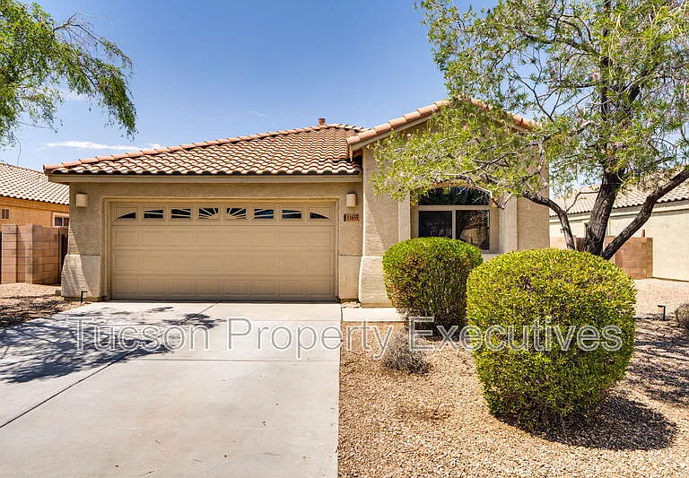 11655 W Stone Hearth St — Photo 1