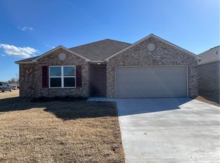 1915 E Ridgecrest Ave, Stillwater, OK 74075