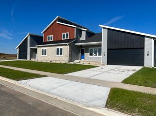 5706 Eternity Dr, Madison, WI 53718