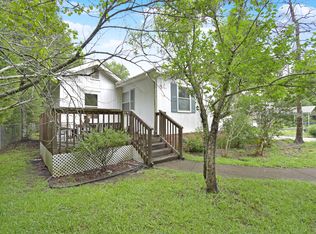 1044 Highpoint Cir, Huger, SC 29450