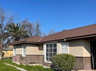 1318 Baldwin Rd, Bakersfield, CA 93304