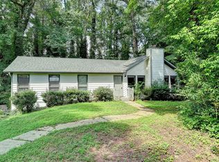 1130 Hershey Dr, Marietta, GA 30062