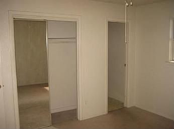 4th image of 753 Windsor Dr