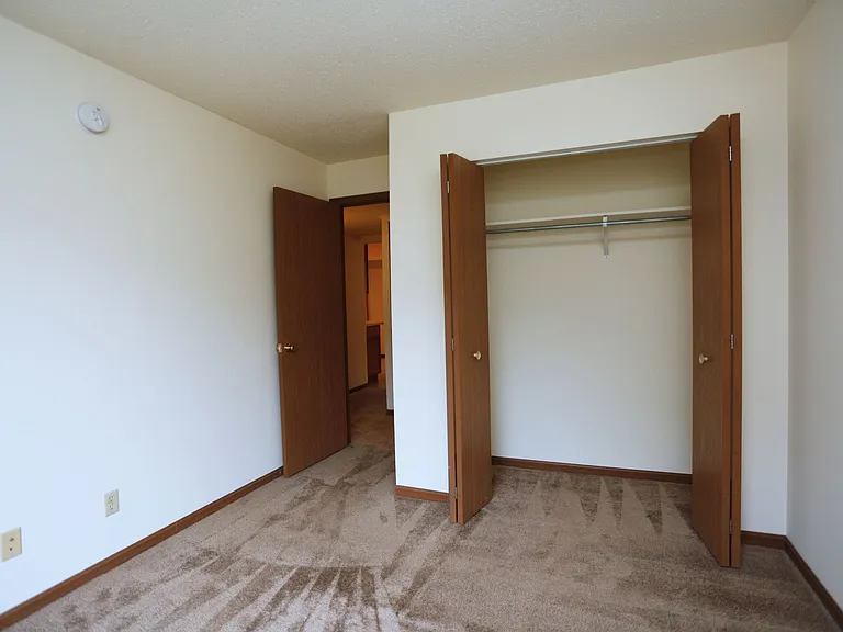 Prairie Ridge Apartments — Photo 5