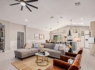 5614 E Greenway Cir, Mesa, AZ 85205