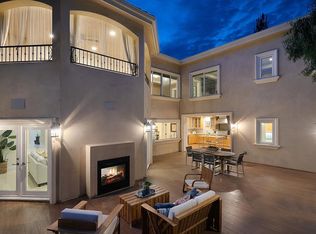 3263 New York Dr, Pasadena, CA 91107