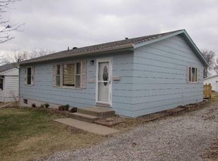 902 Streeter St, Knoxville, IA 50138
