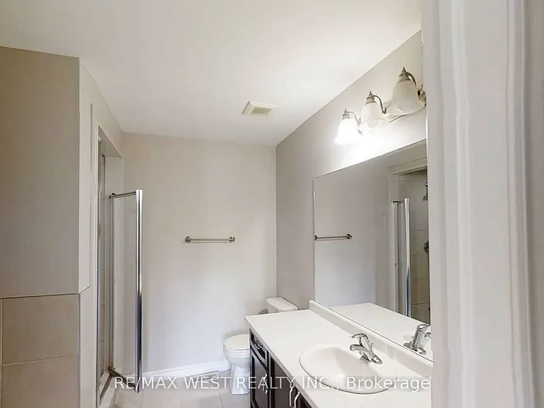 26 Hines St — Photo 22