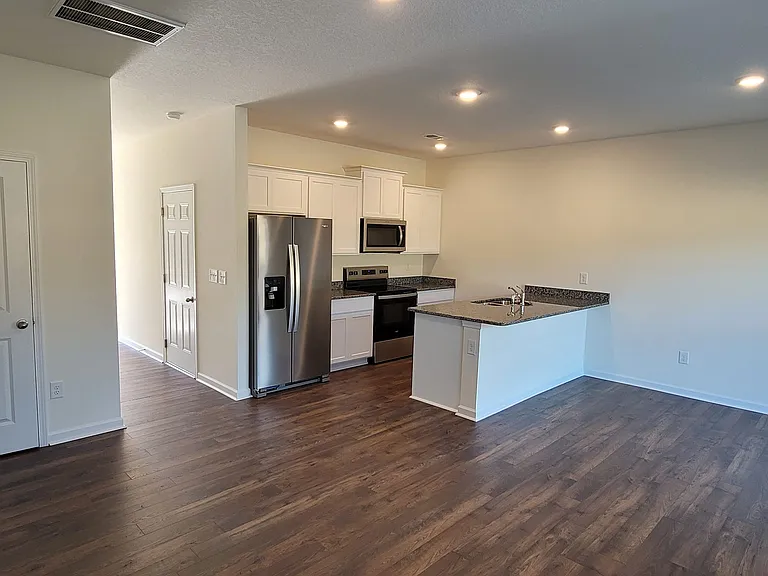 316 Emma Victoria Way — Photo 9