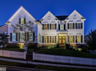 11864 Peppervine Dr, Clarksburg, MD 20871