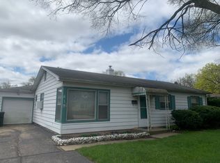 619 Bonniebrook Ave, Mundelein, IL 60060