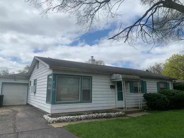 619 Bonniebrook Ave, Mundelein, IL 60060