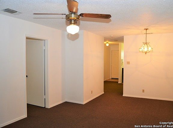 5th image of 661 Floral Ave APT C1