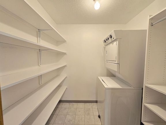 4th image of 4821 E 41st St APT 107