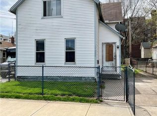 1215 Auburn Ave, Cleveland, OH 44113