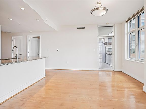 3rd image of 8220 Crestwood Heights Dr APT 617