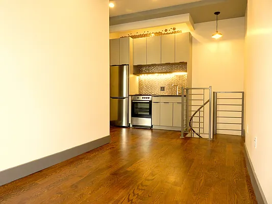 Rented by Rennit Inc. | media 33