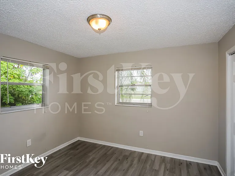 14971 SW 304th St — Photo 11