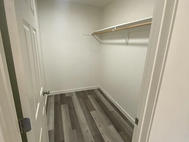 3671 Spruce Ave — Photo 4