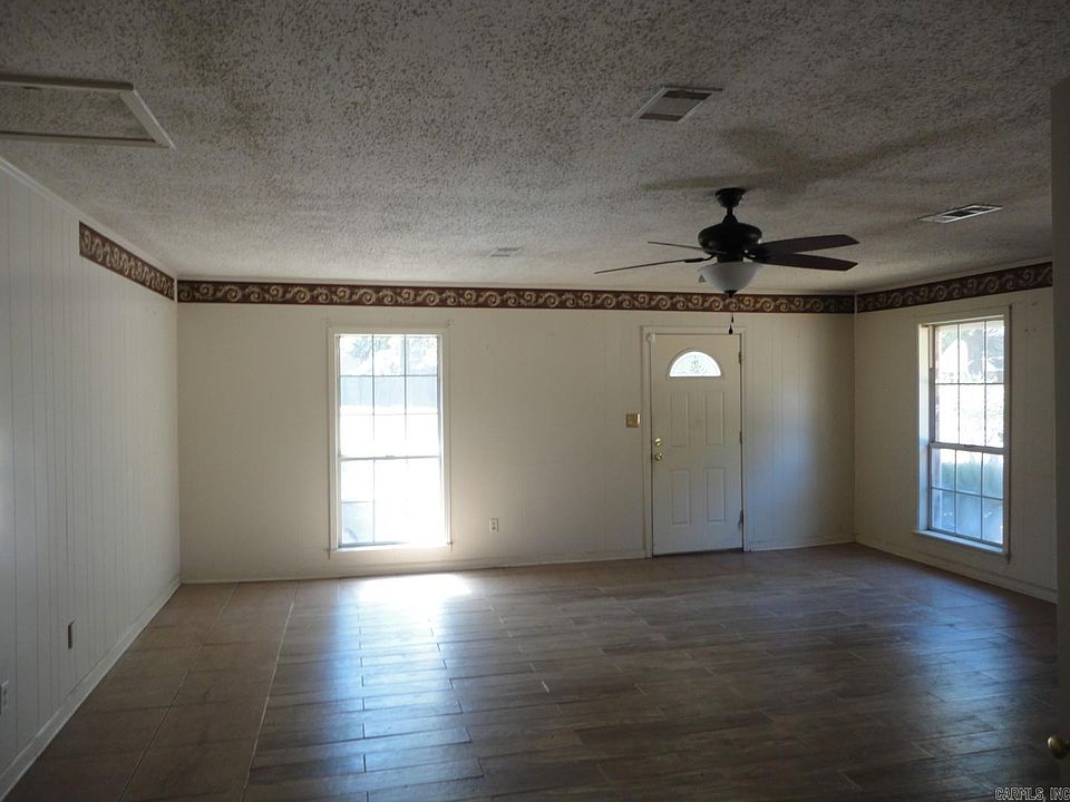 13th image of 6109 Indian Hills Dr