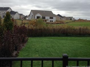 1202 E Reserve Ct, Mahomet, IL