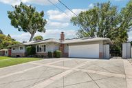 W Kendal St-S2907-001.jpg