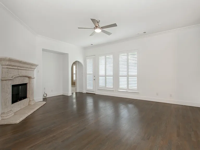 921 Pine Burst Dr — Photo 18