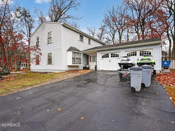 3 Timberline Drive, Howell, NJ 07731