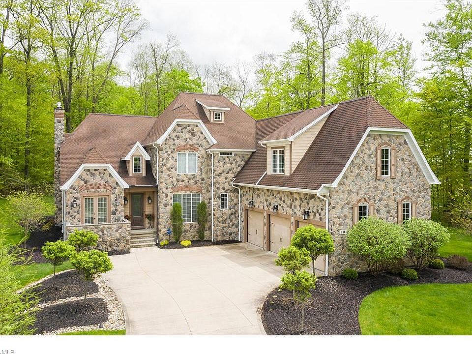1st image of 2141 Chuckery Ln