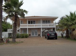 5 Lauderdale Dr, Rockport, TX 78382