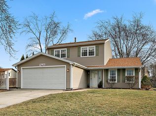 7426 W Hawthorne Ln, Frankfort, IL 60423