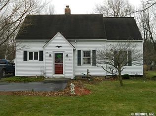 79 Holmes Rd, Rochester, NY 14626