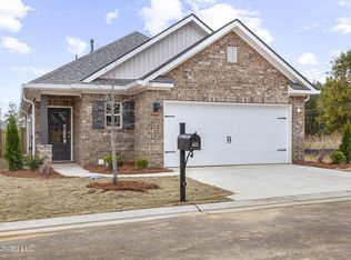 621 Stillwater Cv, Pearl, MS 39208