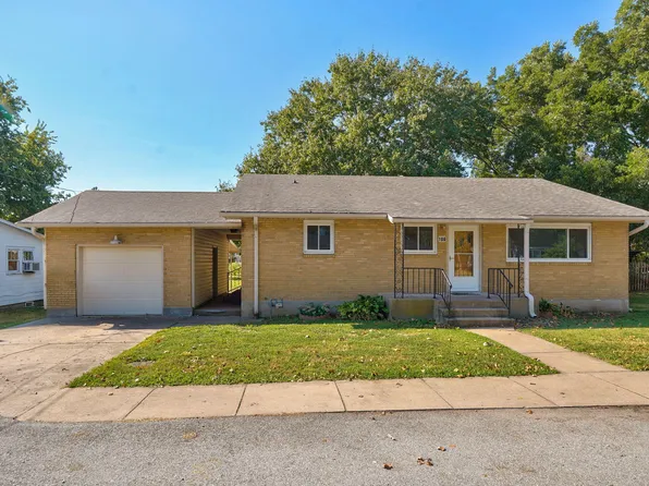 106 W Thurman Avenue, Mt Vernon, MO 65712