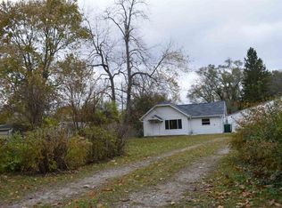 20073 Sarah St, South Bend, IN 46637