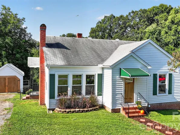 227 Nesbit Dr, Salisbury, NC 28147