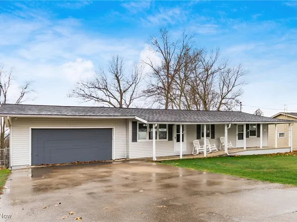 20 Juanita Dr, Zanesville, OH 43701