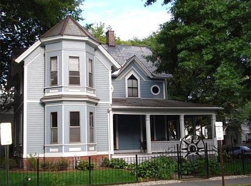 2nd image of 141 State St