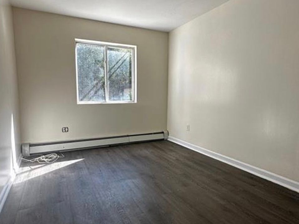 1st image of 2758 Barnes Ave Floor 2