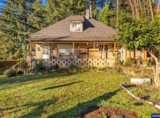 256 Pine St, Falls City, OR