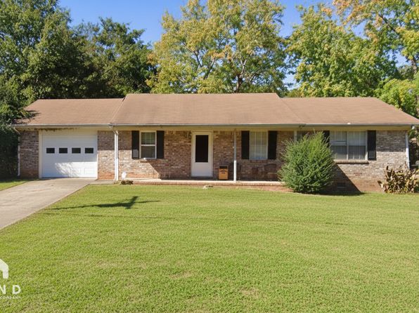 3001 Lakeridge Dr SE