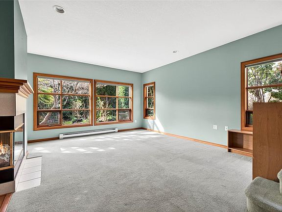 3rd image of 133 Corbett Rd #5