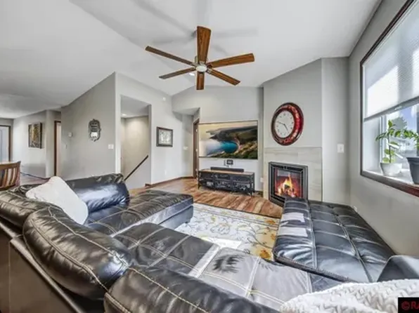611 Mari Dean Blvd Unit 6, Lake Crystal, MN 56055