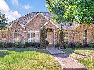 5812 Sweetbriar Dr, Richardson, TX 75082