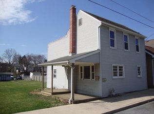 220 Mount Joy St, Mount Joy, PA 17552