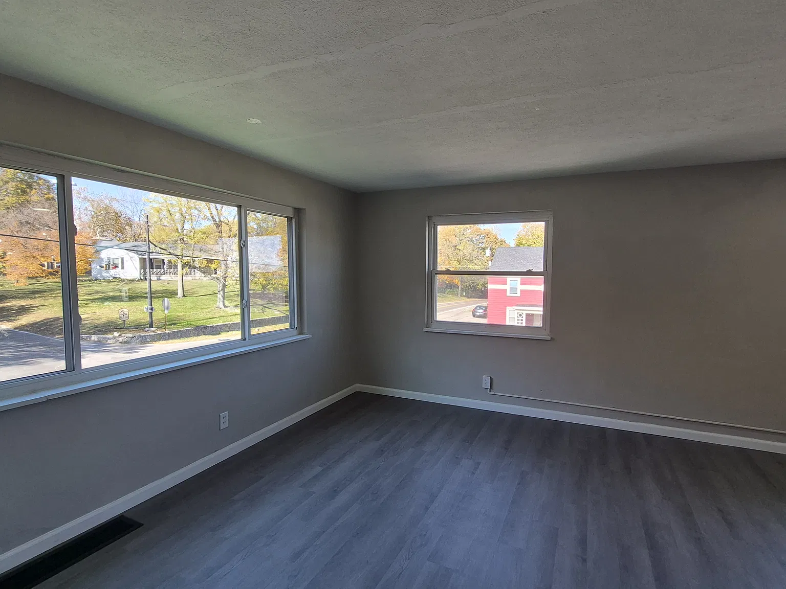2 bed, $950 — Photo 4