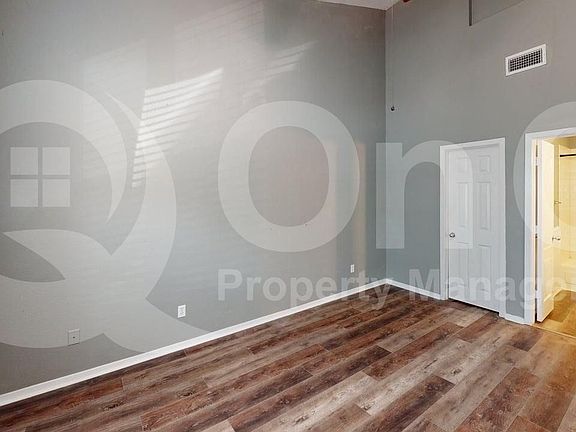 5th image of 2420 Moneda St APT A