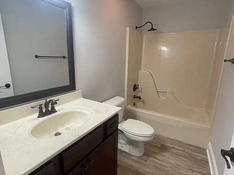 11104 Concord Woods Dr — Photo 5